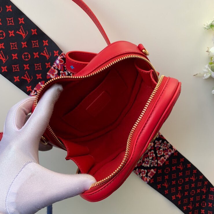 Louis Vuitton Love Lock New Wave Heart Bag M52794 Red 2019 (KD-9021310 )
