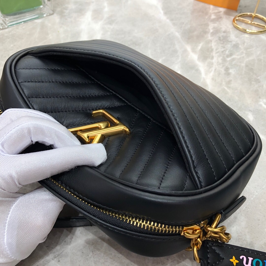 Louis Vuitton New Wave Camera Bag M53682 Black 2019 (LVSJ-9042328 )