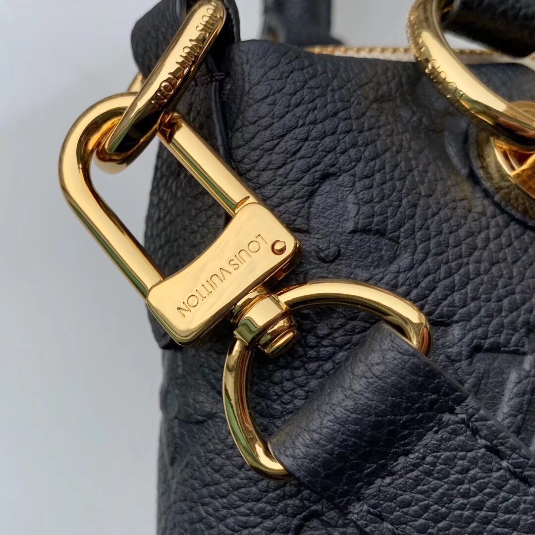 Louis Vuitton Black Monogram Empreinte V Tote BB Leather ref.962204 - Joli  Closet