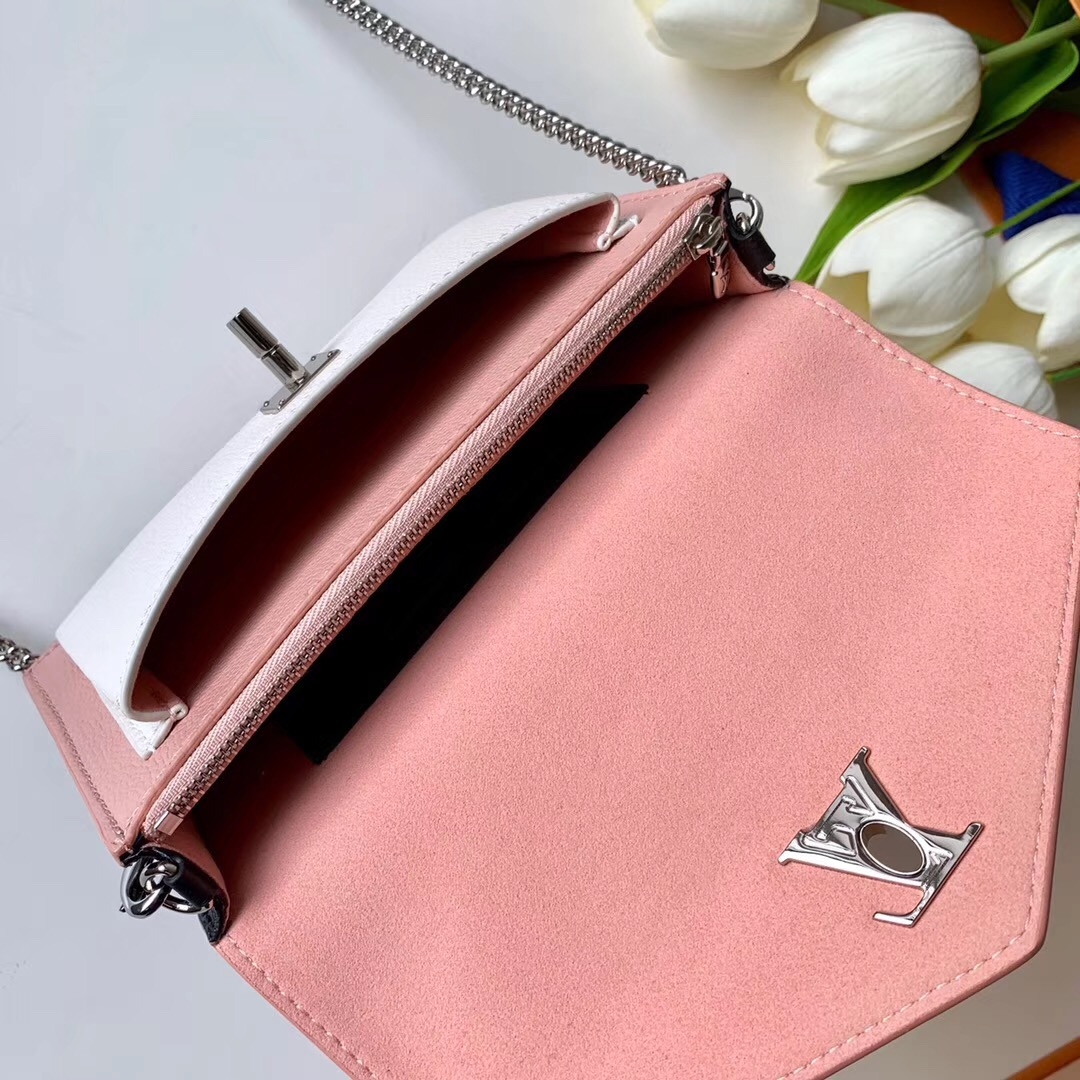 Louis Vuitton Pochette Mylockme Chain Shoulder Bag M63980 Pink/White 2019 (FANG-9031819 )