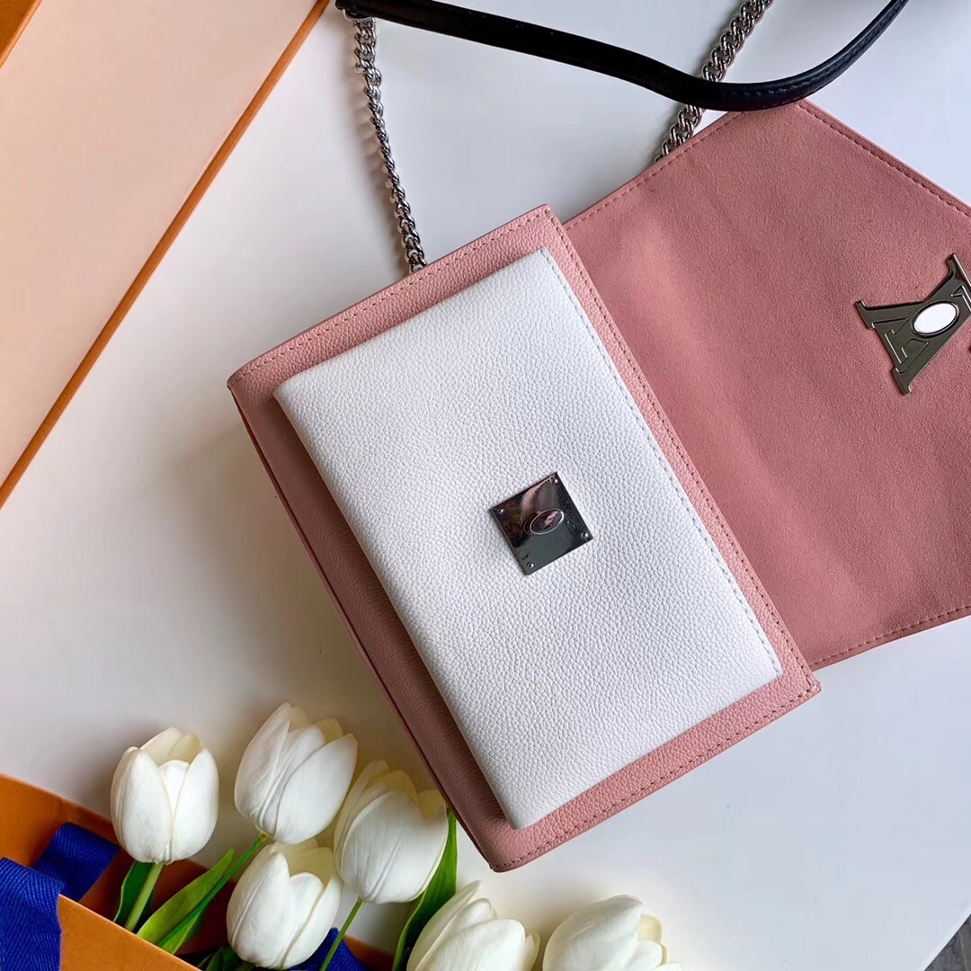 Louis Vuitton Mylockme BB Shoulder Bag M52777 Pink/White 2019 (FANG-9031820 )