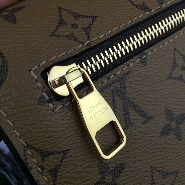 Replica Louis Vuitton M41465 Pochette Metis Crossbody Bag Monogram
