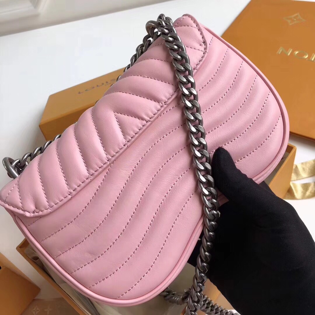 Louis Vuitton 2019 pre-owned Pochette Metis MM shoulder bag - ShopStyle