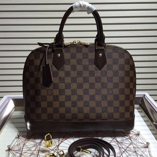 A Close Look at the Louis Vuitton Cannes Bag - PurseBlog  Louis vuitton bag,  Louis vuitton, Cheap louis vuitton bags
