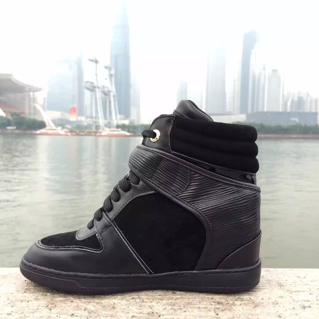 Louis Vuttion Postmark Sneaker Boot Black 2015 (GD1066-092433 )