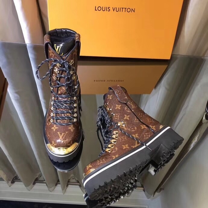 Louis Vuitton, Shoes, Louis Vuitton Mens Outland Monogram Boots Us 7 Eu  37 Item 4967