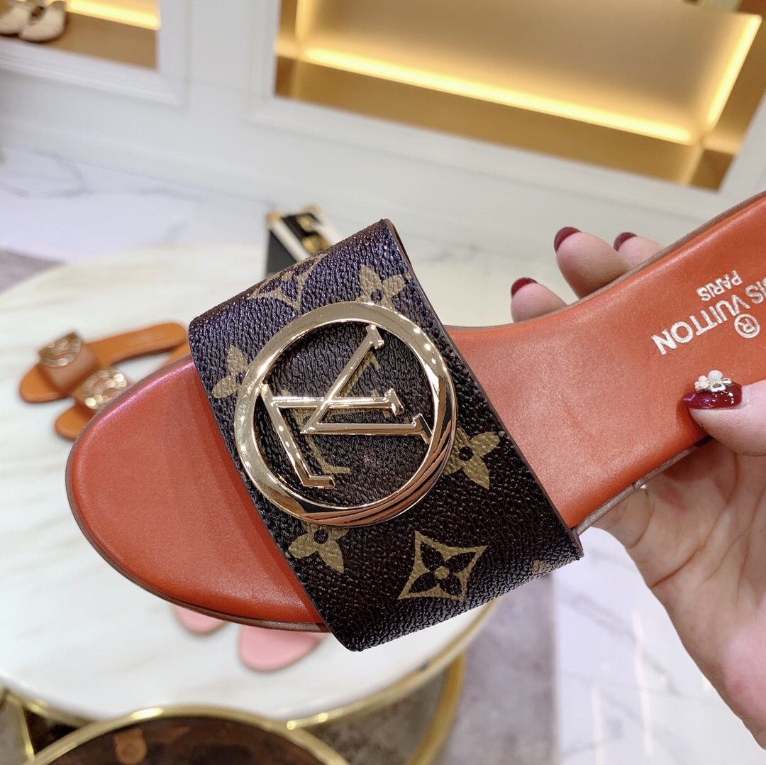 Louis Vuitton Lock It LV Circle Flat Slide Sandals Monogram 2019 (1050-9061833 )