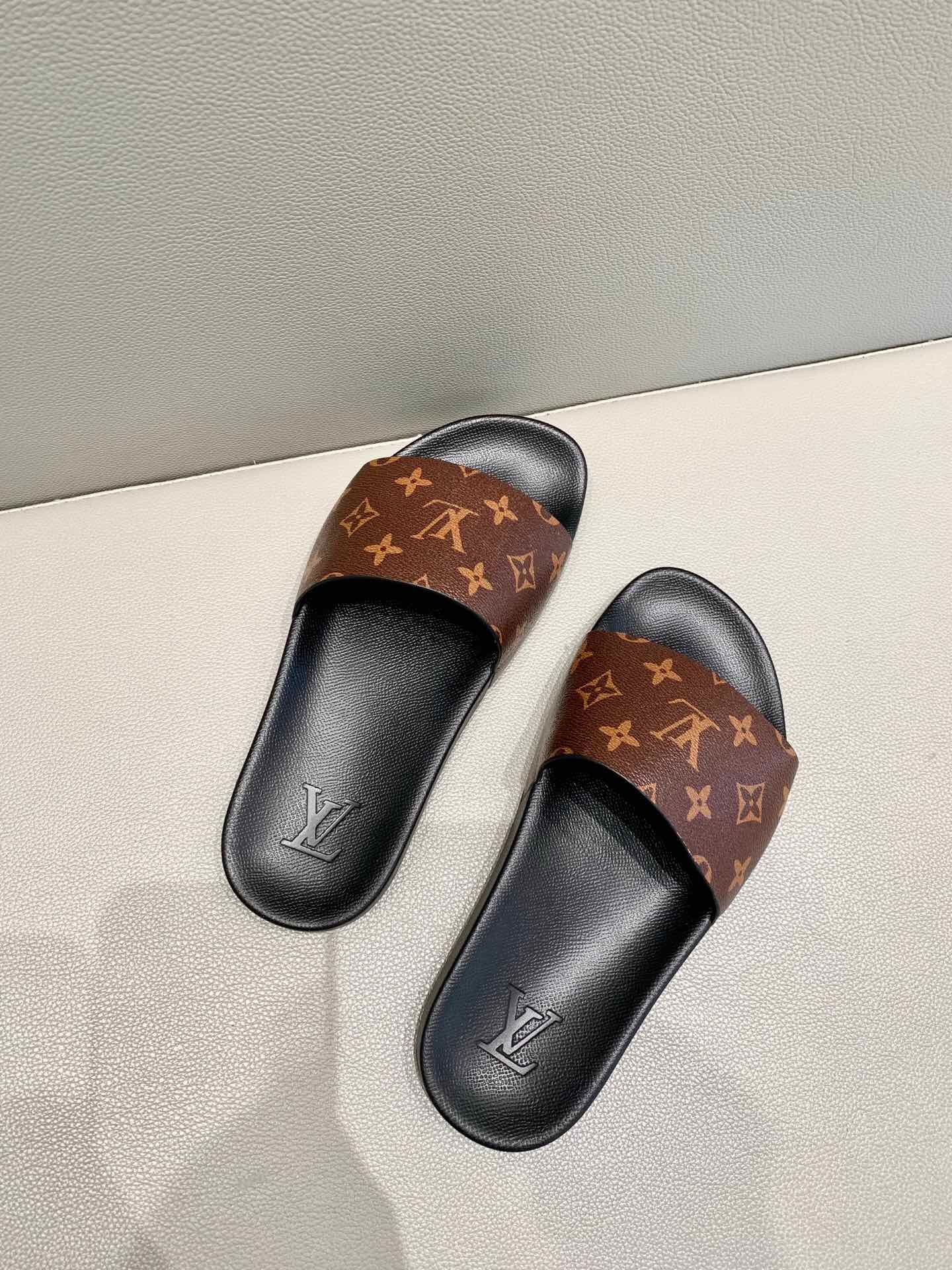Ladies Louis Vuitton Slides | semashow.com