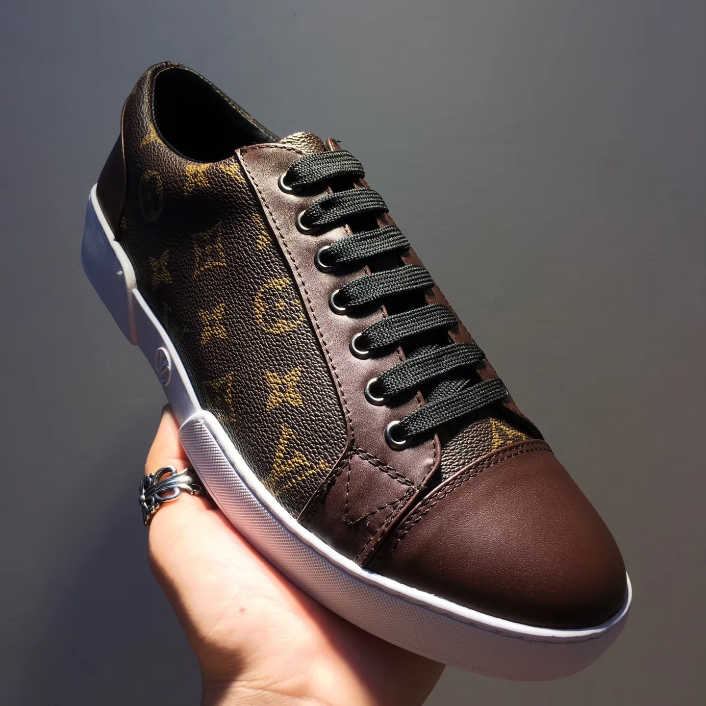 Louis Vuitton 2022 Sneakers For Men | semashow.com