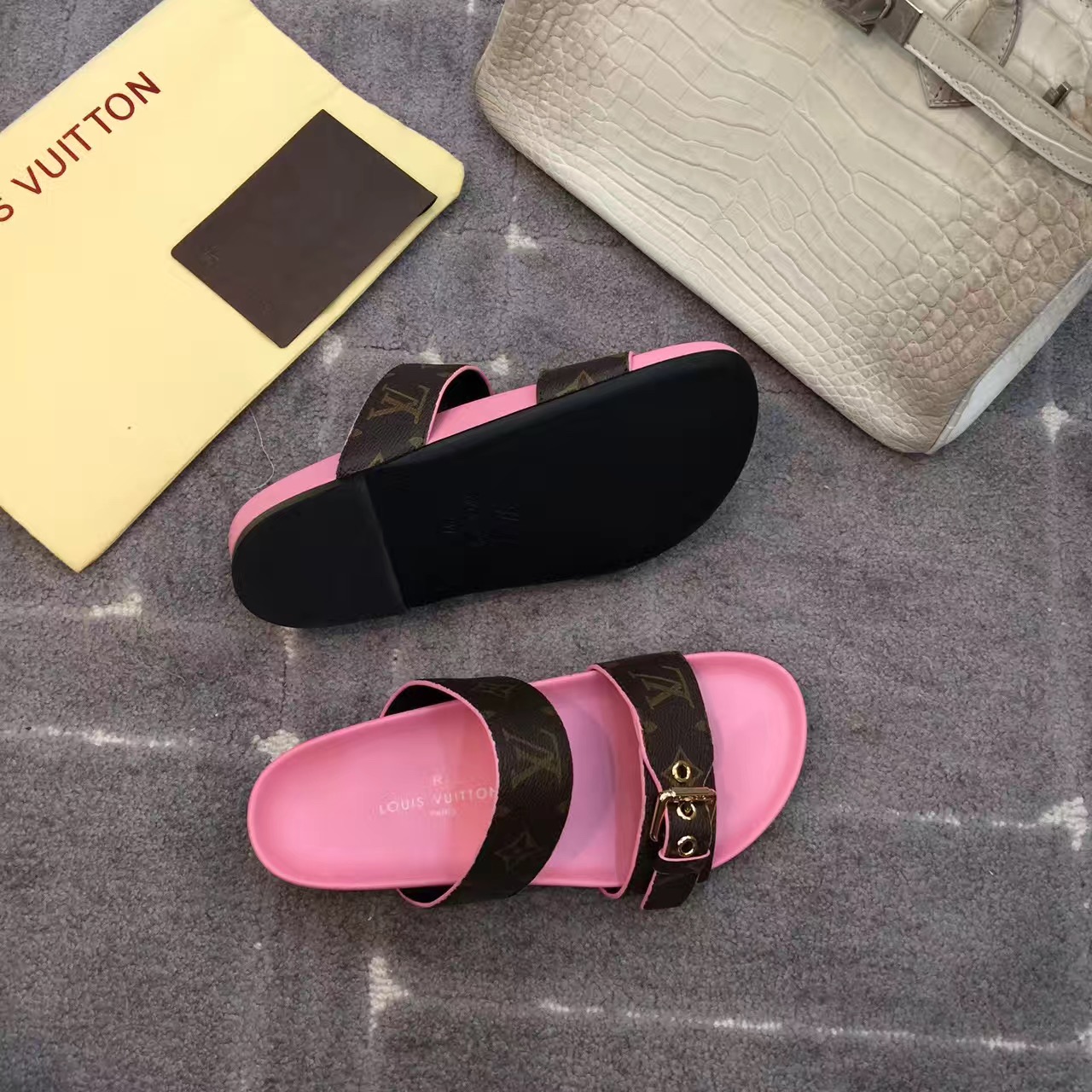 Louis Vuitton Bom Dia Mules Sandals 1a29gb Noir 2017 | semashow.com